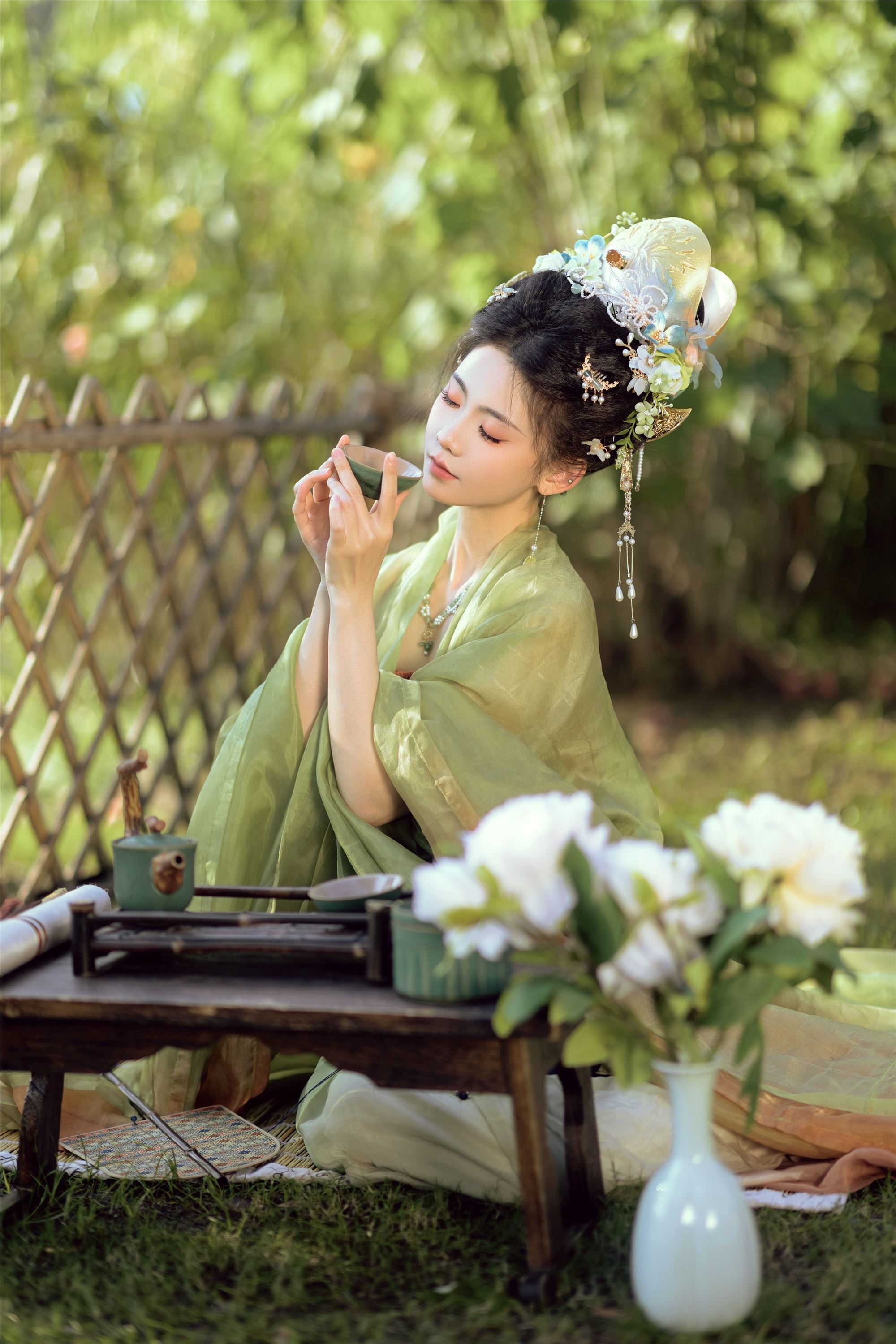 YITUYU艺图语 2025.01.06 芙蓉送秋 我不是肚子-3-